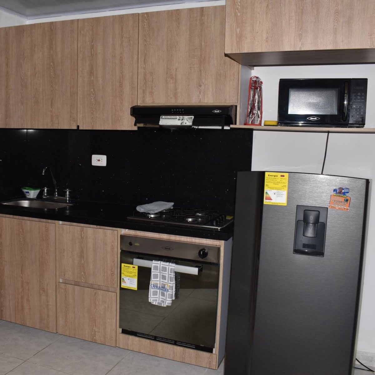 Edificio_GrandSky_Hotel_en_Cali_Apartamentos_Amoblados_Estancias_Cortas (1)