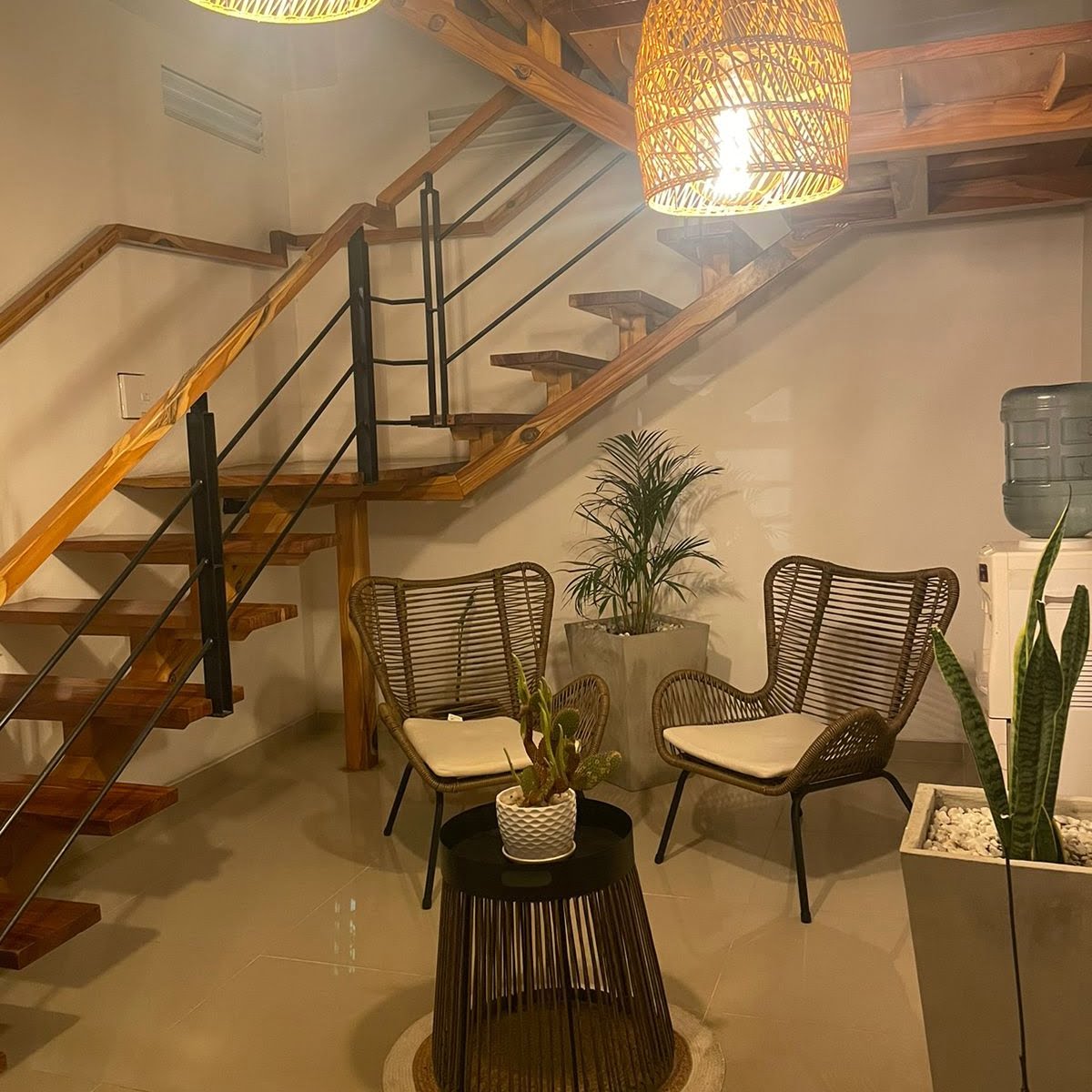 Edificio_GrandSky_Hotel_en_Cali_Apartamentos_Amoblados_Estancias_Cortas (11)